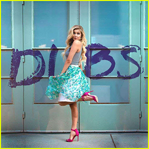 Kelsea Ballerini Celebrates 'Dibs' Being #1 On Country Radio