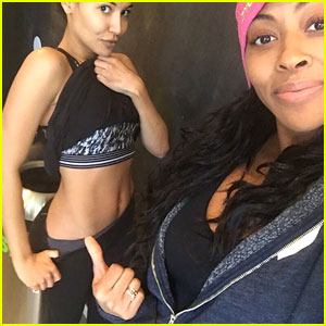 Naya Rivera Flashes Her Post-Baby Abs in a Photo With Her Trainer