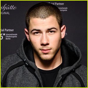 Nick Jonas Clarifies Rumors About His Dating Life