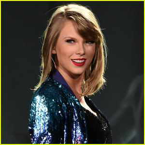 Taylor Swift Wins Best Pop Vocal Album at Grammys 2016!