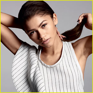 Zendaya Dishes 19 Facts You Don't Know (Video)