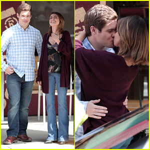 Sarah Hyland Kisses Adam Devine While Filming 'Modern Family'