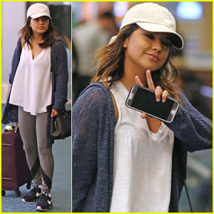 Becky G Gets Lots of Compliments at the Airport!