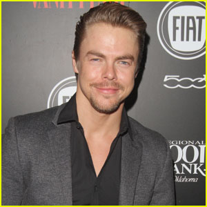 Derek Hough Pens Sweet Tribute to Past 'DWTS' Partners for International Women's Day!