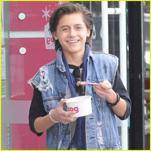 Stuck in the Middle's Isaak Presley Picks Up Some Yummy FroYo in L.A.