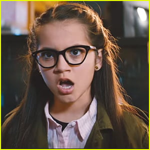 Griffin Gluck & Isabela Moner Take On The Prinicipal in First 'Middle School' Trailer - Watch Now!