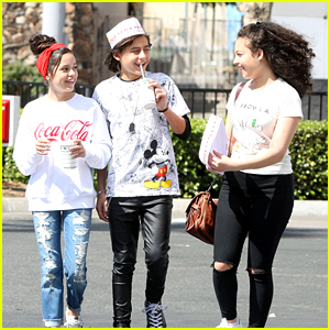 Jenna Ortega Goes To In-N-Out With Isaak Presley & Kayla Maisonet
