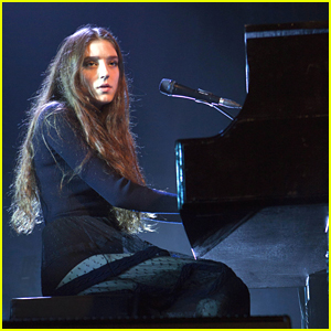 Birdy Sometimes Tires Of Playing 'Skinny Love'