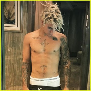 Justin Bieber is Hot & Shirtless in New Photo!