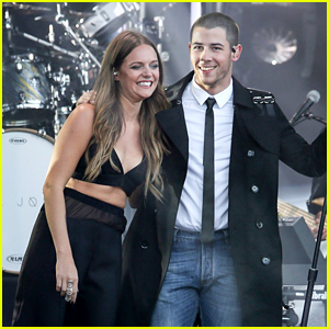 Nick Jonas Joins Tove Lo for 'Close' Performance on 'Jimmy Kimmel Live!'