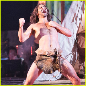 Nyle DiMarco Goes Shirtless for Tarzan-Themed 'DWTS' Samba