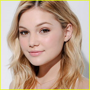 Olivia Holt Stars In Her First Neutrogena Commercial - Watch Now!