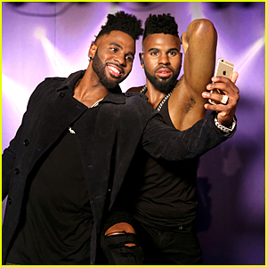 Jason Derulo Comes Face to Face With His Madame Tussauds Wax Figure!