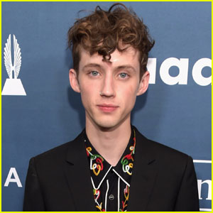 Troye Sivan to Perform at Billboard Music Awards 2016!