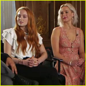 Sophie Turner Stops by 'GMA' With the 'X-Men: Apocalypse' Cast - Watch Now!