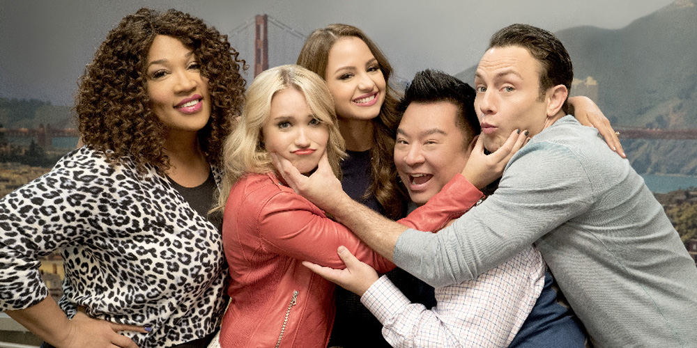 ‘young And Hungry Get New Promo Pics Ahead Of Season Premiere Aimee Carrero Emily Osment 