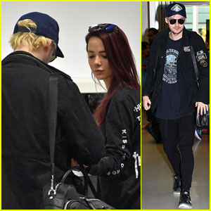 5SOS' Michael Clifford & Girlfriend Crystal Leigh Fly Out of Sydney Together