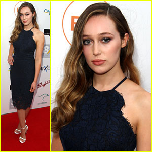 It Took Alycia Debnam-Carey Three Years For Her To Fully Like Los Angeles