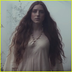 Birdy Releases Beautiful Music Video for 'Words'