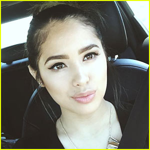 Jasmine V Breaks Down Her Beauty Look from the Padres Game