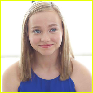 'The Conjouring 2' Star Madison Wolfe Dishes On The Role She Must Play In Her Lifetime