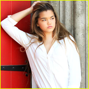 Paris Berelc Spills The Truth About LA: 'It's Very Competitive'