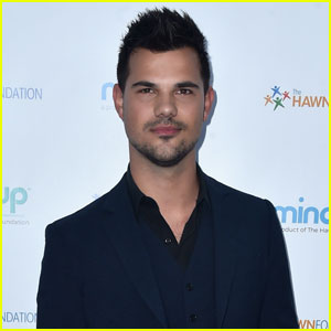 Taylor Lautner Lands Doctor Role on Scream Queens' Second Season!