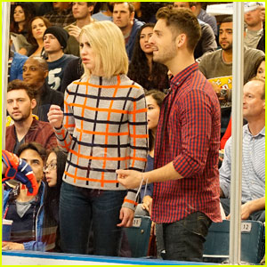 Ben & Riley Kiss on Tonight's 'Baby Daddy'!