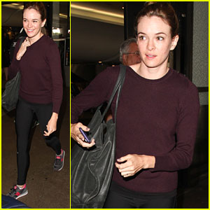 Danielle Panabaker Hides Her Engagement Ring At LAX