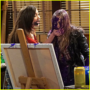 Riley & Maya Have Another Paint Fight on 'Girl Meets World' Tonight