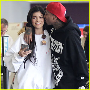 Kylie Jenner Gets a Big Kiss from Tyga at the Airport!