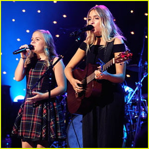 Lennon and Maisy Salute Music City at Skyville Live Event