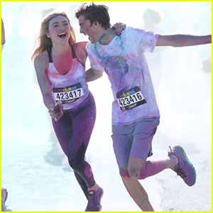 Peyton & Spencer List Participate in a Color Run!