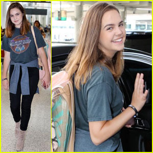 Bailee Madison Jets Off to Toronto for 'Good Witch' Filming