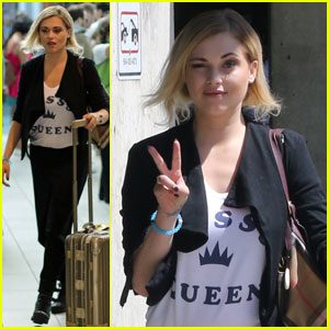 Eliza Taylor Thanks Her Fans in a Cute 'Yasss Queen' T-Shirt!