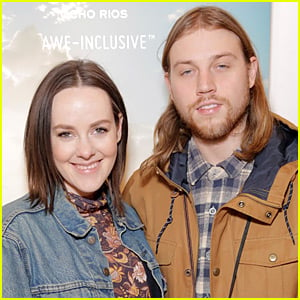 The Hunger Games' Jena Malone is Engaged!