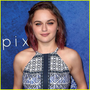 Joey King Shares First Photo of Her 'Flash' Character Magenta!