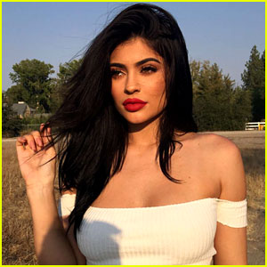 Kylie Jenner Does a Twitter Q&A About Her Breasts