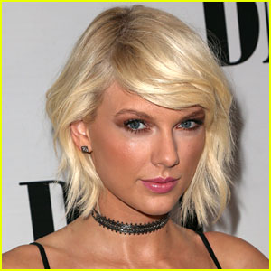 Taylor Swift Has Jury Duty, Signs Autographs & Snaps Selfies with Jurors!