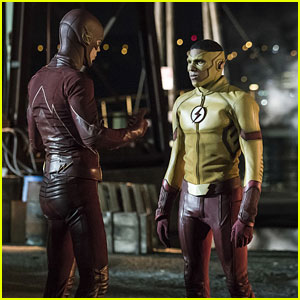 Keiynan Lonsdale Stars as Kid Flash in New 'Flash' Season Three Premiere Pics!