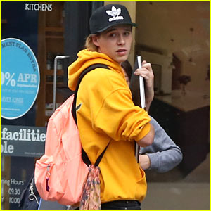 Brooklyn Beckham Supports Justin Bieber While Hanging Out With Friends