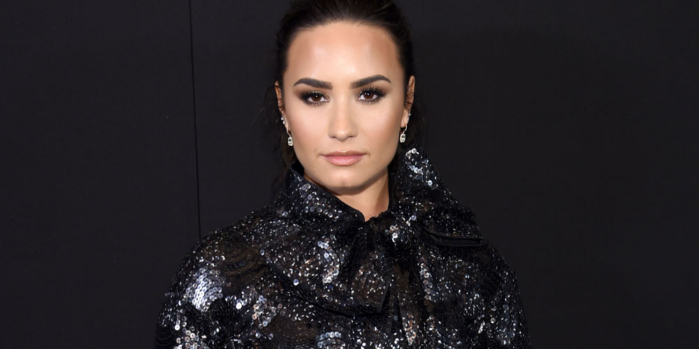 Demi Lovato Keeps It Classic in Black For Marc Jacobs NYFW Show