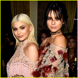 Kendall & Kylie Jenner Stayed in a $27 Million Apartment During NYFW!