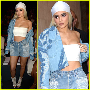 Kylie Jenner Shows Off Her Midriff During NYFW 2016!