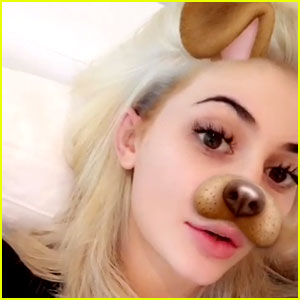 Kylie Jenner Debuts Platinum Blonde Hair on Snapchat