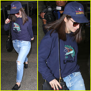 Lorde Arrives in LA After a Summer in New Zealand
