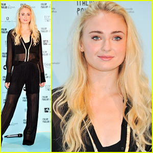 Sophie Turner Honored With Kineo Diamanti Award at Venice Film Festival