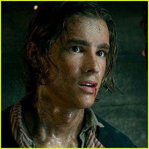 Brenton Thwaites Introduces His 'Pirates of the Caribbean' Character in Teaser Trailer!