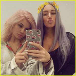Kylie Jenner Dyes Her Hair Again, Goes Rose Gold!