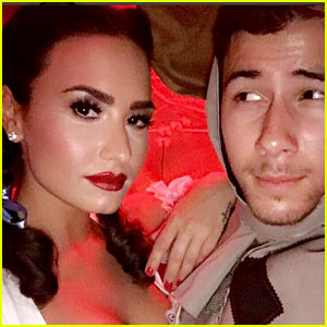 Demi Lovato & Nick Jonas Channel Dorothy & Scarecrow from 'Wizard of Oz' for Halloween!